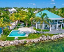 United States Florida Summerland Key vacation rental compare prices direct by owner 27625013