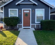 United States Oregon Medford vacation rental compare prices direct by owner 33198017