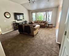 United States Idaho Pocatello vacation rental compare prices direct by owner 32336526