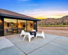United States California Pioneertown vacation rental compare prices direct by owner 32256385