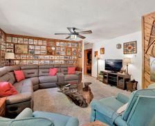 United States California Big Bear Lake vacation rental compare prices direct by owner 11450324