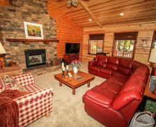 United States California Big Bear Lake vacation rental compare prices direct by owner 11384239