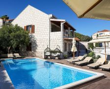 Croatia Dubrovnik-Neretva County Dubrovnik vacation rental compare prices direct by owner 8330910