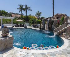 United States California La Mesa vacation rental compare prices direct by owner 617553