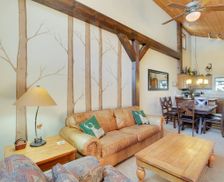 United States California Mammoth Lakes vacation rental compare prices direct by owner 126127