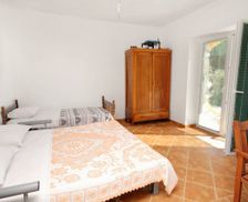 Croatia Split-Dalmatia Gdinj vacation rental compare prices direct by owner 6347652