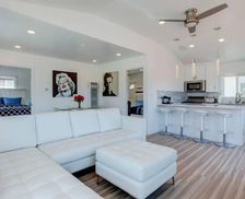 United States California Newport Beach vacation rental compare prices direct by owner 2639594
