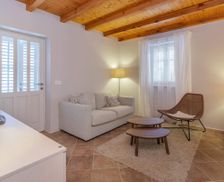 Croatia Dubrovnik-Neretva County Orebić vacation rental compare prices direct by owner 33035612