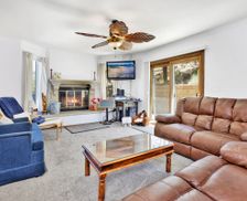 United States California Big Bear vacation rental compare prices direct by owner 32389480