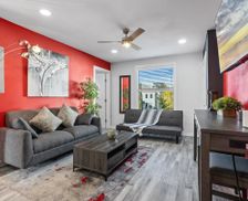 United States Texas Houston vacation rental compare prices direct by owner 33492068