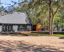 United States Texas Manor vacation rental compare prices direct by owner 32256751