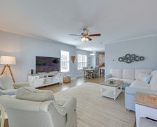 United States North Carolina Kure Beach vacation rental compare prices direct by owner 33118231