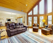 United States Wisconsin Eagle River vacation rental compare prices direct by owner 32320364