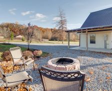 United States Kentucky Russell Springs vacation rental compare prices direct by owner 32352446