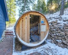 United States Colorado Cascade-Chipita Park vacation rental compare prices direct by owner 32770819