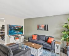 United States Illinois Champaign vacation rental compare prices direct by owner 32779516