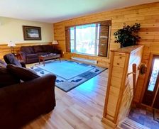 United States Minnesota Kabetogama vacation rental compare prices direct by owner 33122102