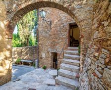 Italy Toscana Serre di Rapolano vacation rental compare prices direct by owner 32686390