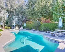 United States California Clovis vacation rental compare prices direct by owner 32511151