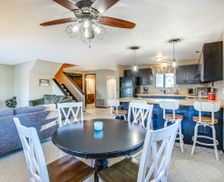 United States Wisconsin Cecil vacation rental compare prices direct by owner 32700596