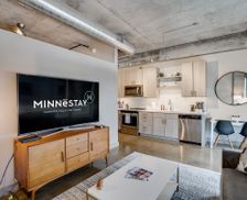 United States Minnesota Minneapolis vacation rental compare prices direct by owner 32737864