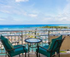 United States Hawaii Honolulu vacation rental compare prices direct by owner 32850646