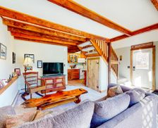 United States Vermont Cavendish vacation rental compare prices direct by owner 32861984