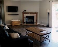 United States Pennsylvania Connellsville vacation rental compare prices direct by owner 33572485