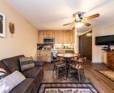 United States California Truckee vacation rental compare prices direct by owner 32444840