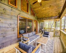 United States Georgia Cherry Log vacation rental compare prices direct by owner 15476339