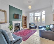 United Kingdom England Brighton and Hove vacation rental compare prices direct by owner 32933806