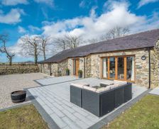 United Kingdom Wales Llecheiddior vacation rental compare prices direct by owner 32897258