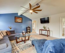 United States Texas Santa Fe vacation rental compare prices direct by owner 33479373