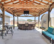 United States Texas Rockport vacation rental compare prices direct by owner 33474660