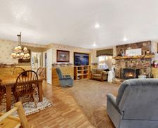 United States California Big Bear Lake vacation rental compare prices direct by owner 32389516