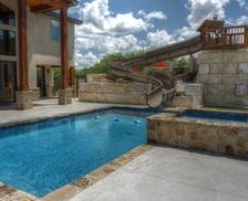 United States Texas Concan vacation rental compare prices direct by owner 2221060