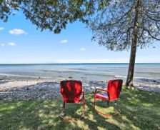 United States Wisconsin Sturgeon Bay vacation rental compare prices direct by owner 33541105