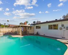 United States California Azusa vacation rental compare prices direct by owner 33498753