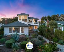 United States California Santa Cruz vacation rental compare prices direct by owner 33525246