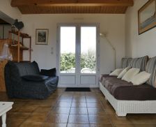 France Pays de la Loire Saint-Hilaire-de-Riez vacation rental compare prices direct by owner 33451659