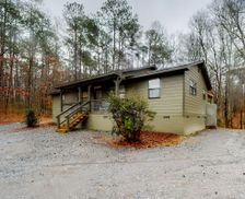 United States Alabama Elmore County vacation rental compare prices direct by owner 33472247