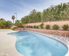 United States Nevada Las Vegas vacation rental compare prices direct by owner 33493157