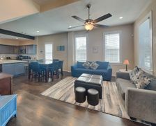 United States Texas Galveston vacation rental compare prices direct by owner 33475255