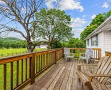 United States North Carolina Penrose vacation rental compare prices direct by owner 28235654