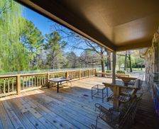 United States Alabama Guntersville vacation rental compare prices direct by owner 33498208