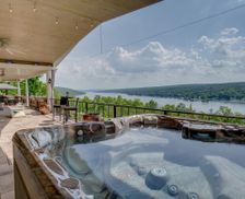 United States New York Keuka Park vacation rental compare prices direct by owner 33526935