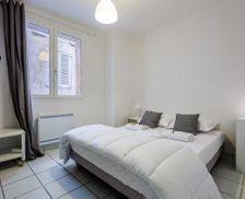 France Provence-Alpes-Côte d'Azur Avignon vacation rental compare prices direct by owner 33461673