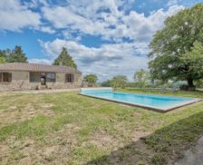 France Nouvelle-Aquitaine Tombebœuf vacation rental compare prices direct by owner 33466198