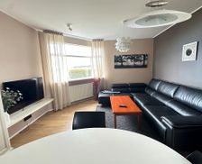 Iceland Kópavogsbær Kópavogur vacation rental compare prices direct by owner 33557220