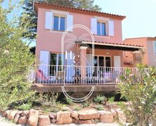 France Provence-Alpes-Côte d'Azur Hyères vacation rental compare prices direct by owner 13458385